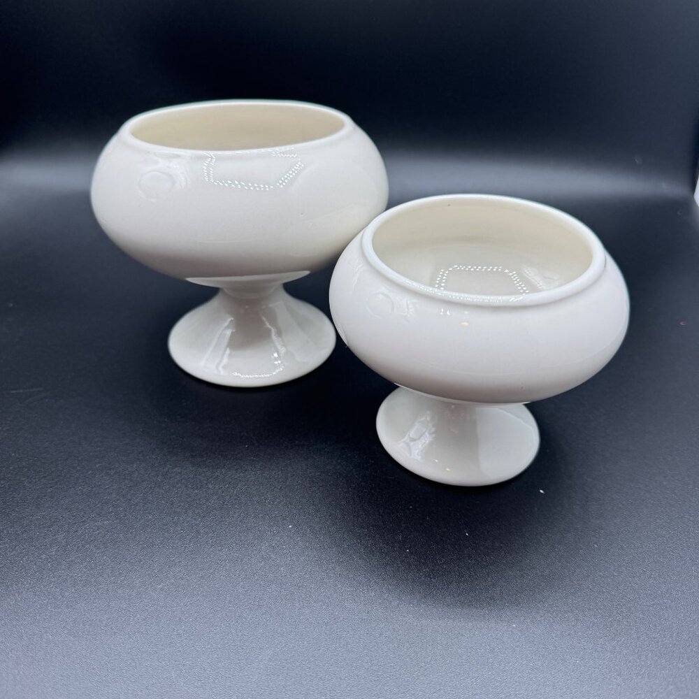 Miam Miam Orbit Mushroom Dishes One small one medium bone China